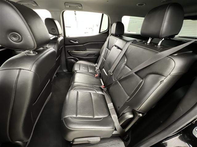 used 2023 GMC Acadia car, priced at $30,989