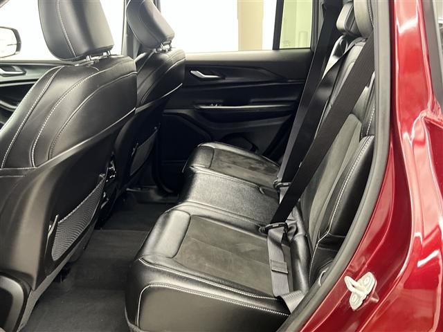 used 2023 Jeep Grand Cherokee car, priced at $33,989