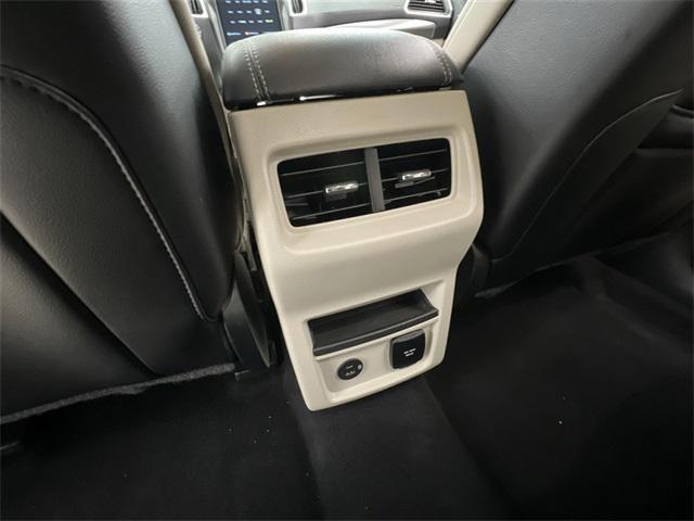 used 2022 Ford Edge car, priced at $23,989