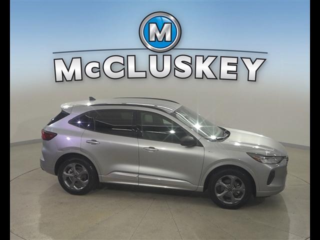 used 2024 Ford Escape car, priced at $25,989