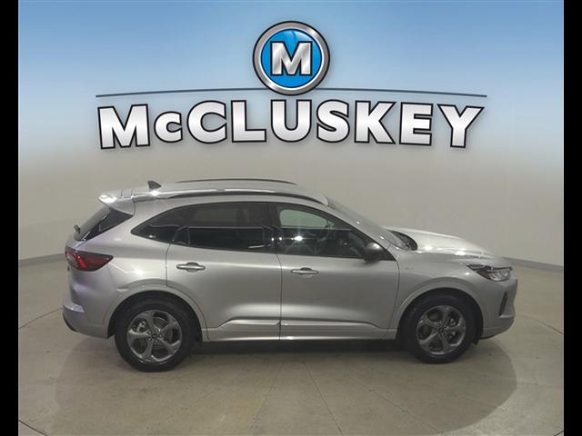 used 2024 Ford Escape car, priced at $25,989