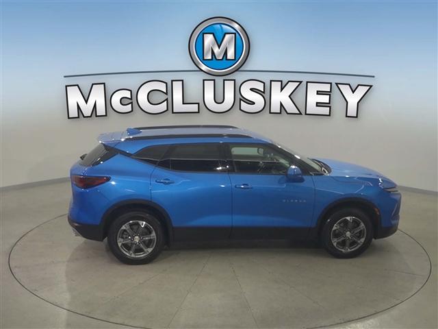 used 2024 Chevrolet Blazer car, priced at $30,989