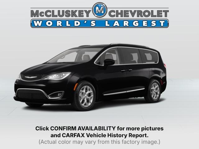 used 2017 Chrysler Pacifica car, priced at $11,989