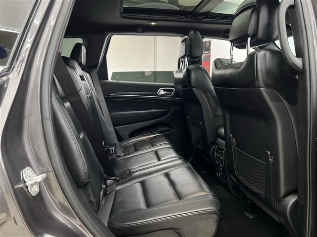 used 2021 Jeep Grand Cherokee car, priced at $29,989