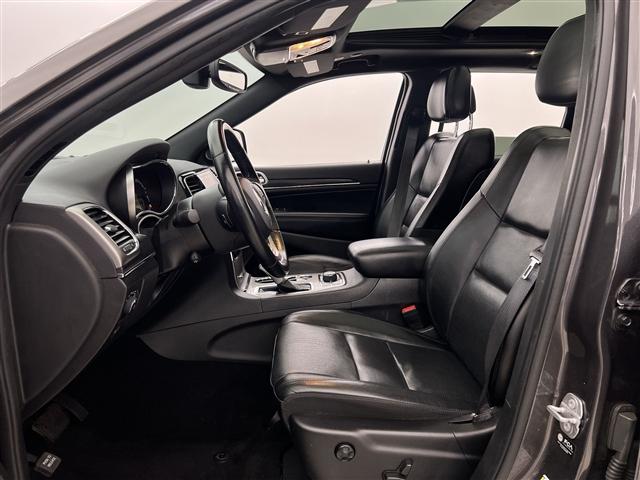 used 2021 Jeep Grand Cherokee car, priced at $29,989