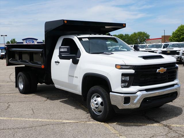 new 2025 Chevrolet Silverado 3500 car, priced at $60,633