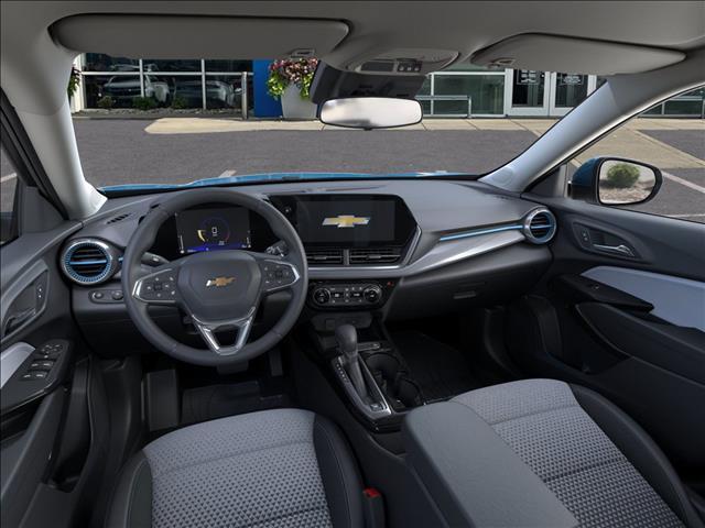 new 2025 Chevrolet Trax car, priced at $25,600