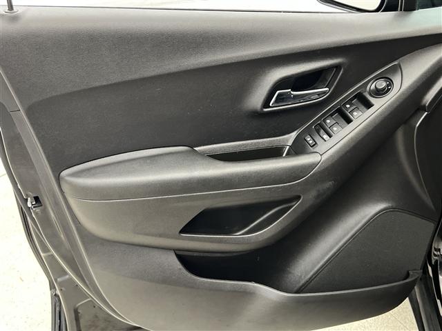 used 2020 Chevrolet Trax car, priced at $15,500