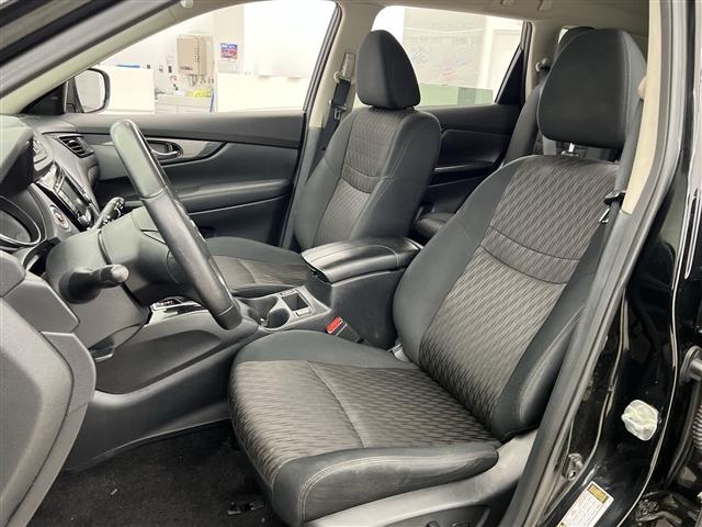 used 2019 Nissan Rogue car, priced at $18,189