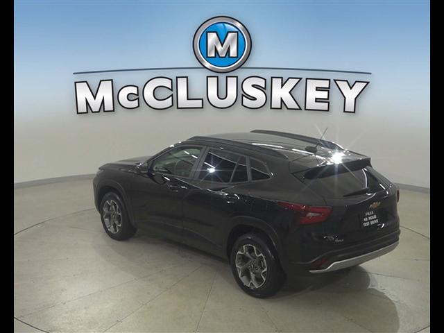 used 2024 Chevrolet Trax car, priced at $27,489