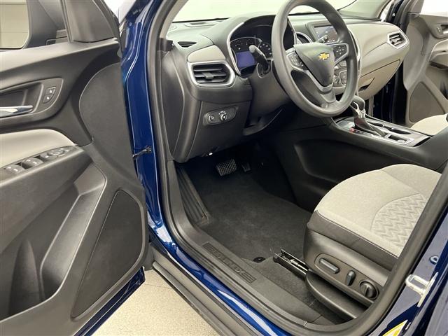 used 2022 Chevrolet Equinox car, priced at $24,489
