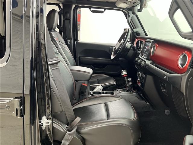 used 2022 Jeep Gladiator car, priced at $35,989