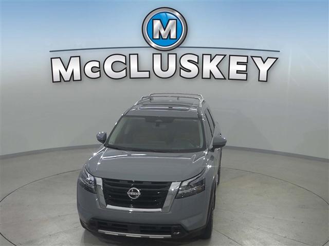 used 2024 Nissan Pathfinder car, priced at $43,989