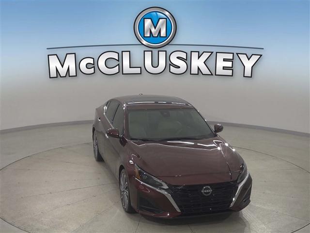 used 2023 Nissan Altima car, priced at $26,989