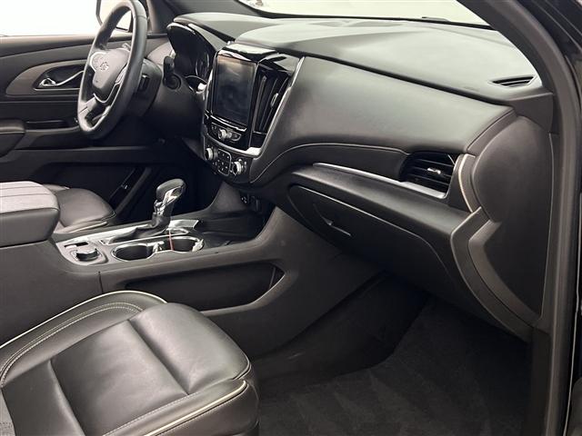 used 2023 Chevrolet Traverse car, priced at $39,989