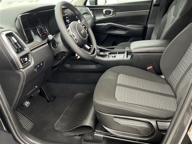 used 2023 Kia Sorento car, priced at $29,989