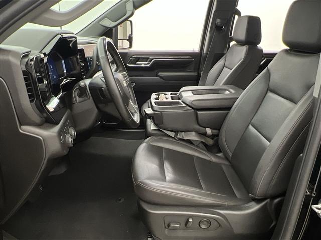 used 2024 Chevrolet Silverado 2500 car, priced at $69,989