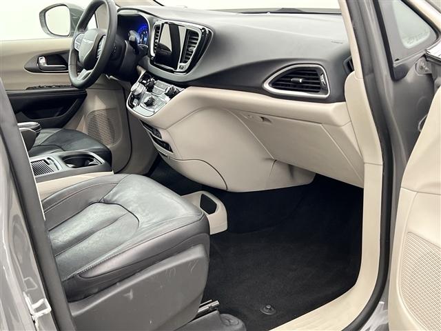 used 2022 Chrysler Pacifica car, priced at $22,989