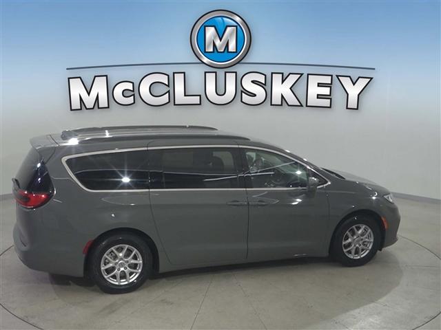 used 2022 Chrysler Pacifica car, priced at $22,989