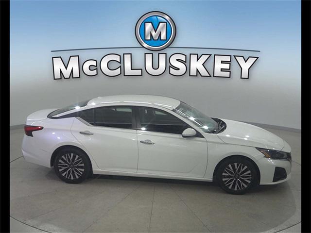 used 2023 Nissan Altima car, priced at $23,489