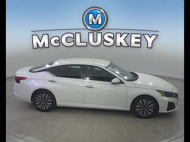 used 2023 Nissan Altima car, priced at $22,989