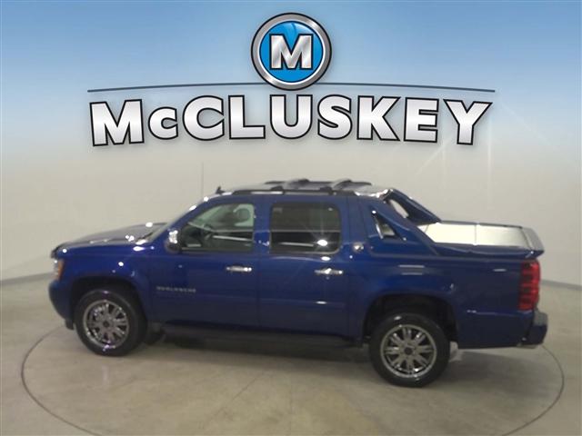 used 2013 Chevrolet Avalanche car, priced at $15,989