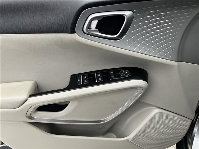 used 2022 Kia Soul car, priced at $20,989