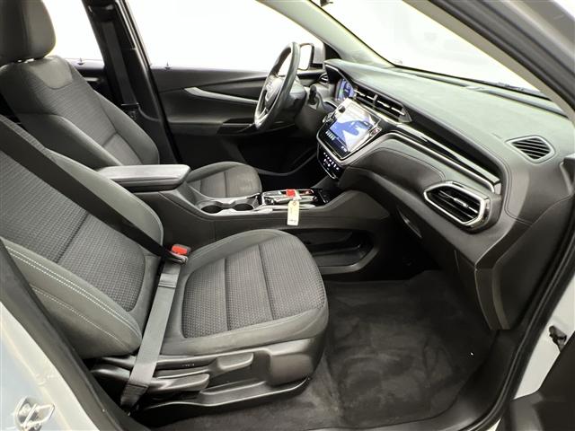 used 2022 Chevrolet Bolt EUV car, priced at $20,989