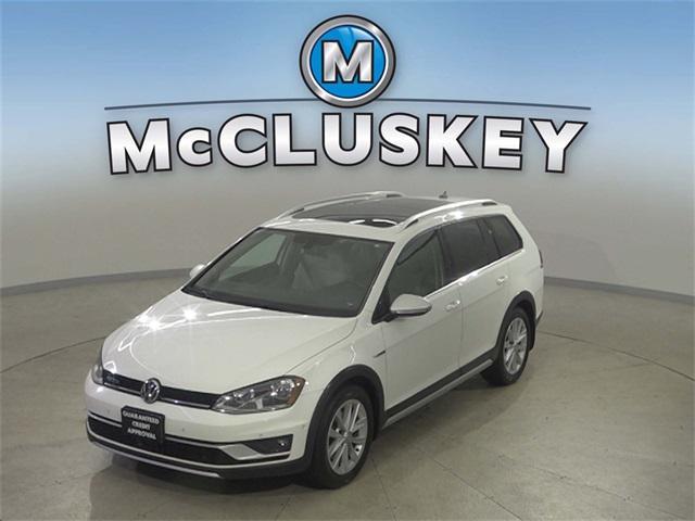 used 2017 Volkswagen Golf Alltrack car, priced at $15,989