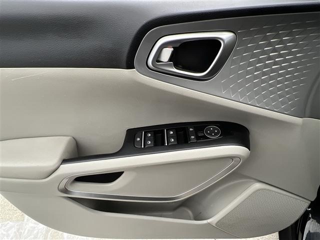 used 2023 Kia Soul car, priced at $18,989