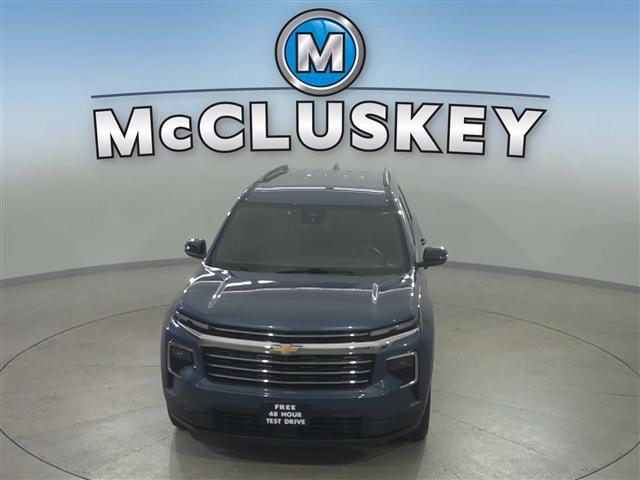 used 2025 Chevrolet Traverse car, priced at $39,189