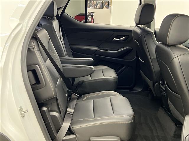 used 2020 Chevrolet Traverse car, priced at $28,989