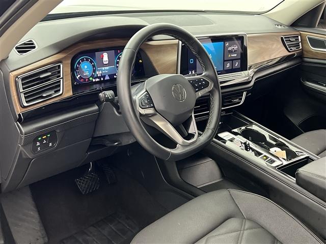 used 2024 Volkswagen Atlas car, priced at $33,989