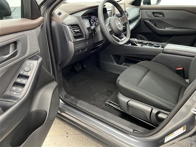 used 2023 Nissan Rogue car, priced at $23,989