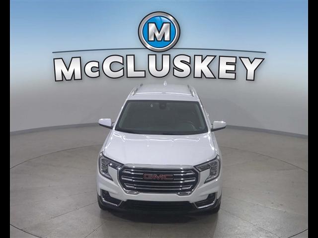 used 2024 GMC Terrain car, priced at $30,989
