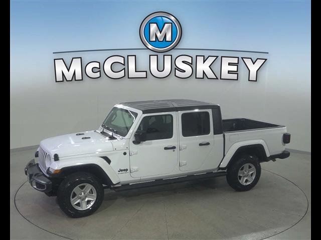 used 2023 Jeep Gladiator car, priced at $30,989