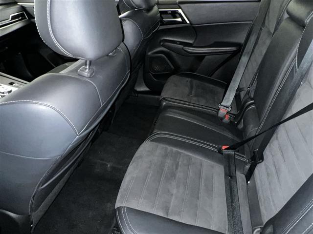 used 2024 Mitsubishi Outlander car, priced at $28,989