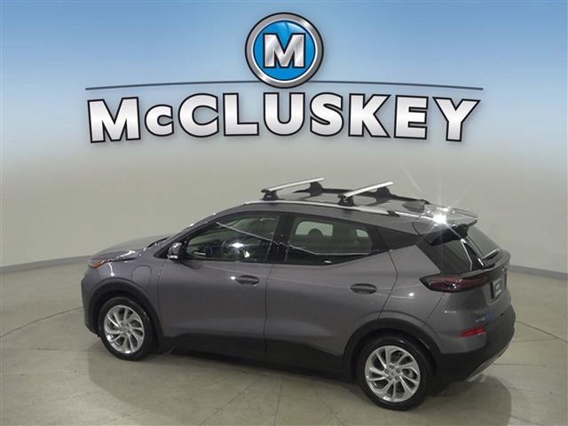 used 2022 Chevrolet Bolt EUV car, priced at $24,989