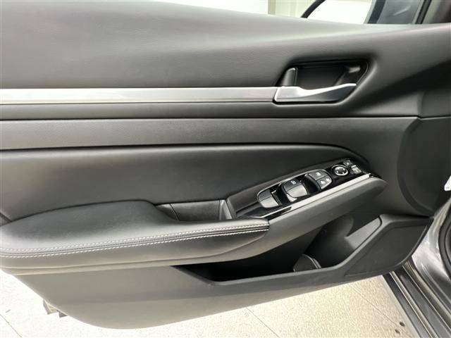 used 2023 Nissan Altima car, priced at $23,989