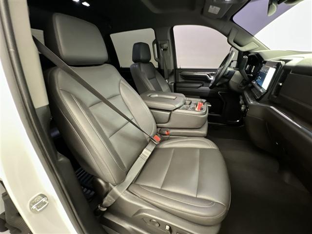 used 2024 Chevrolet Silverado 2500 car, priced at $69,989