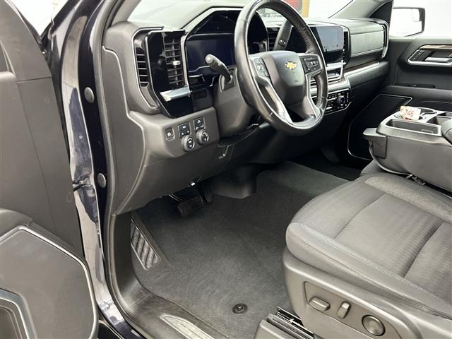 used 2022 Chevrolet Silverado 1500 car, priced at $34,989