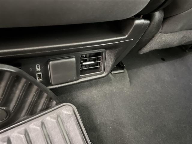 used 2022 Chevrolet Silverado 1500 car, priced at $34,989