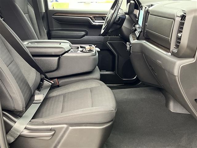 used 2022 Chevrolet Silverado 1500 car, priced at $34,989