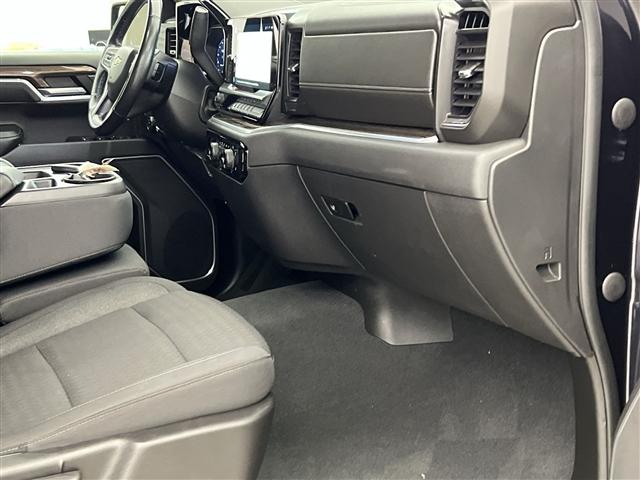 used 2022 Chevrolet Silverado 1500 car, priced at $34,989