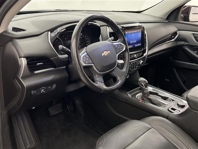 used 2021 Chevrolet Traverse car, priced at $28,989