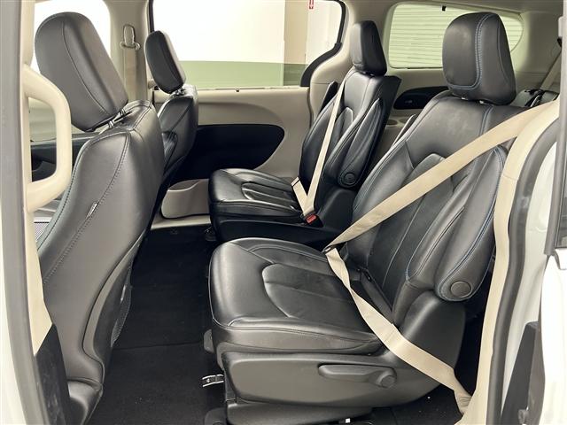 used 2021 Chrysler Pacifica Hybrid car, priced at $22,989