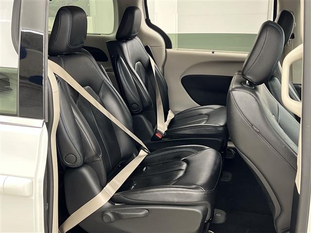 used 2021 Chrysler Pacifica Hybrid car, priced at $22,989