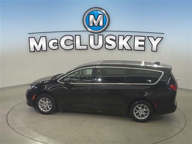 used 2024 Chrysler Pacifica car, priced at $27,989