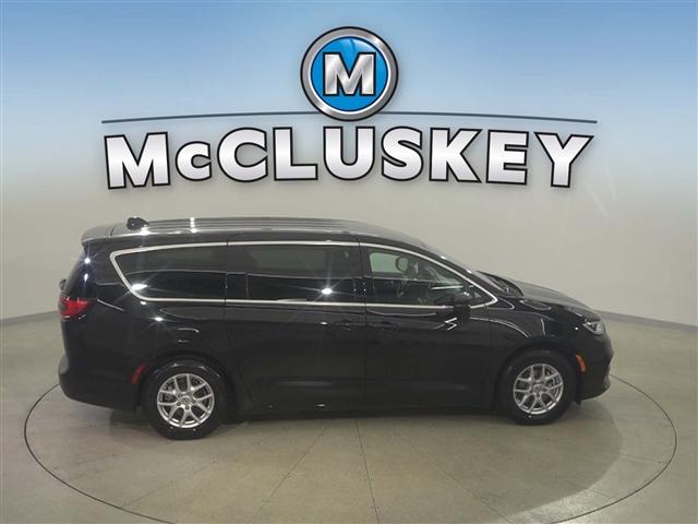 used 2024 Chrysler Pacifica car, priced at $27,989