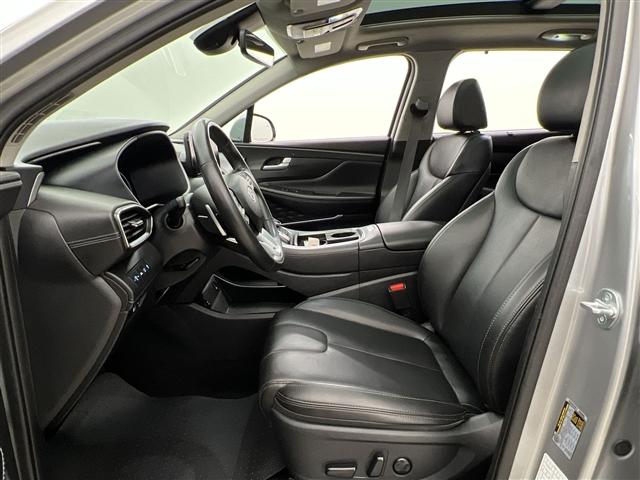 used 2023 Hyundai Santa Fe car, priced at $29,989